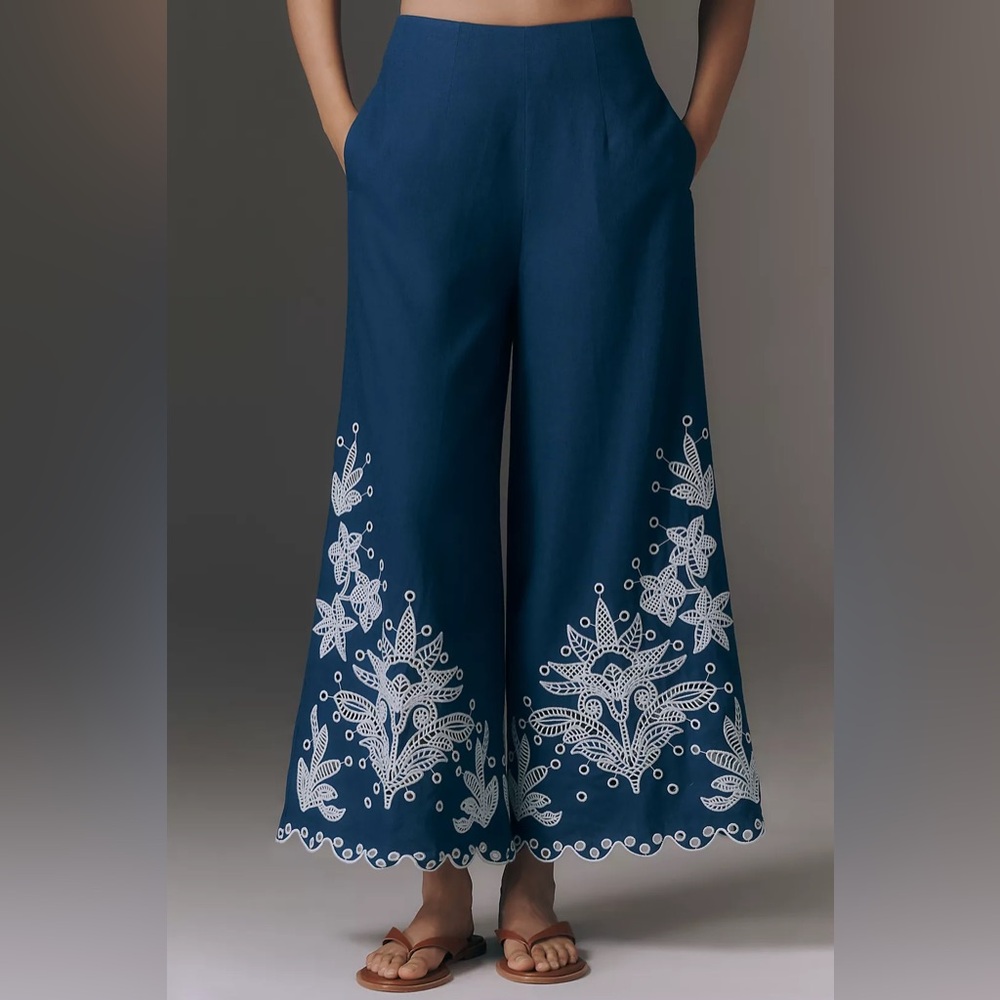 FARM Rio Linen Blend Crochet Flower Pants Blue and White Embroidery Pants - Picture 4 of 5